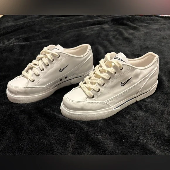 Vintage Nike Retro GTS 2003 White/Navy 143014-141 Size 7 NWOB RARE - Picture 3 of 16